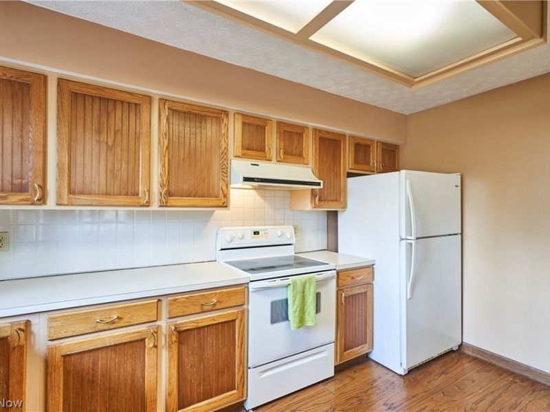 171 Granger Road, Unit 142, Medina, OH 44256 Photo 9