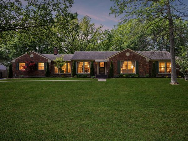 4703 Lovewood Dr, Nashville, TN 37216