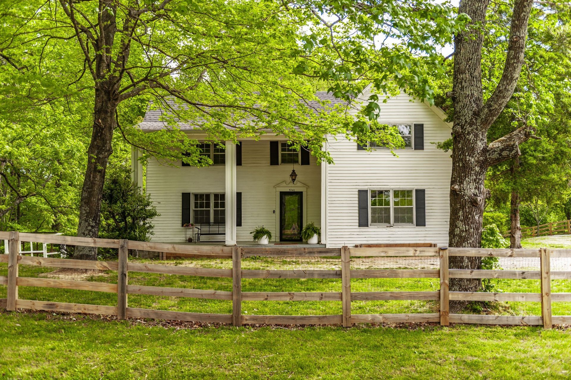 3240 Knob Creek Rd, Columbia, TN 38401 Main Photo