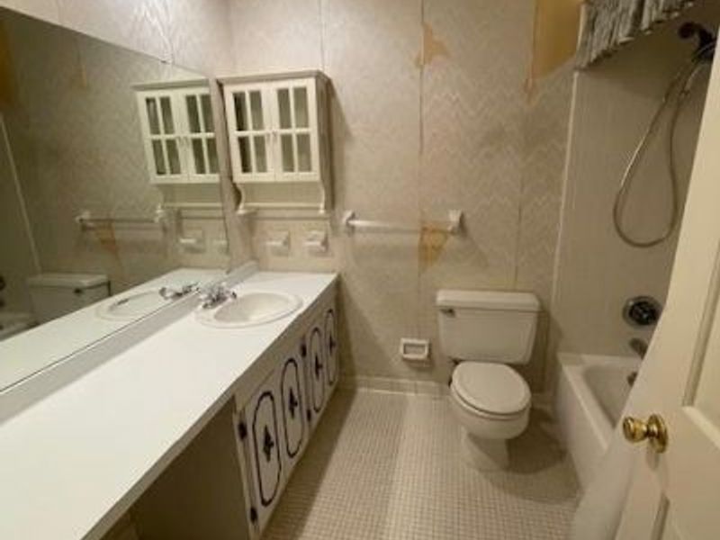 1247 Waycross Road, Forest Park, OH 45240 Photo 10