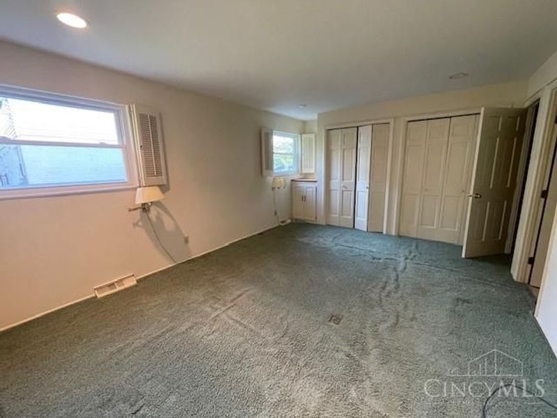 1247 Waycross Road, Forest Park, OH 45240 Photo 13