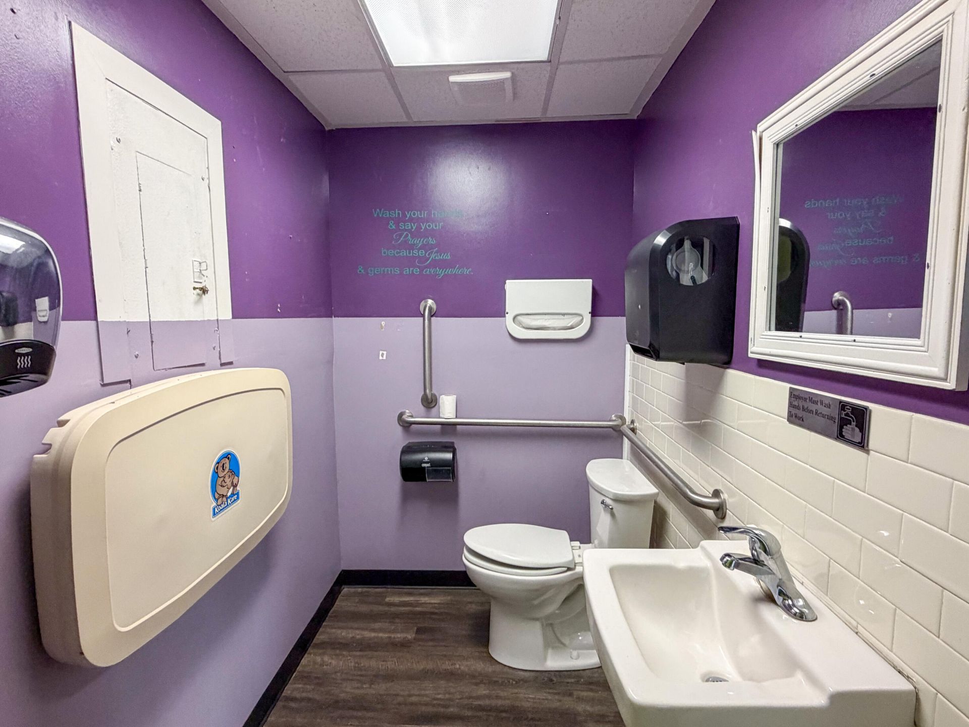 1247 Ben Sawyer Boulevard Photo 14