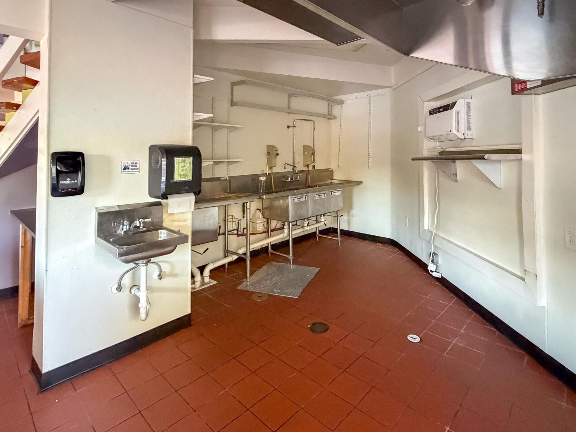 1247 Ben Sawyer Boulevard Photo 6