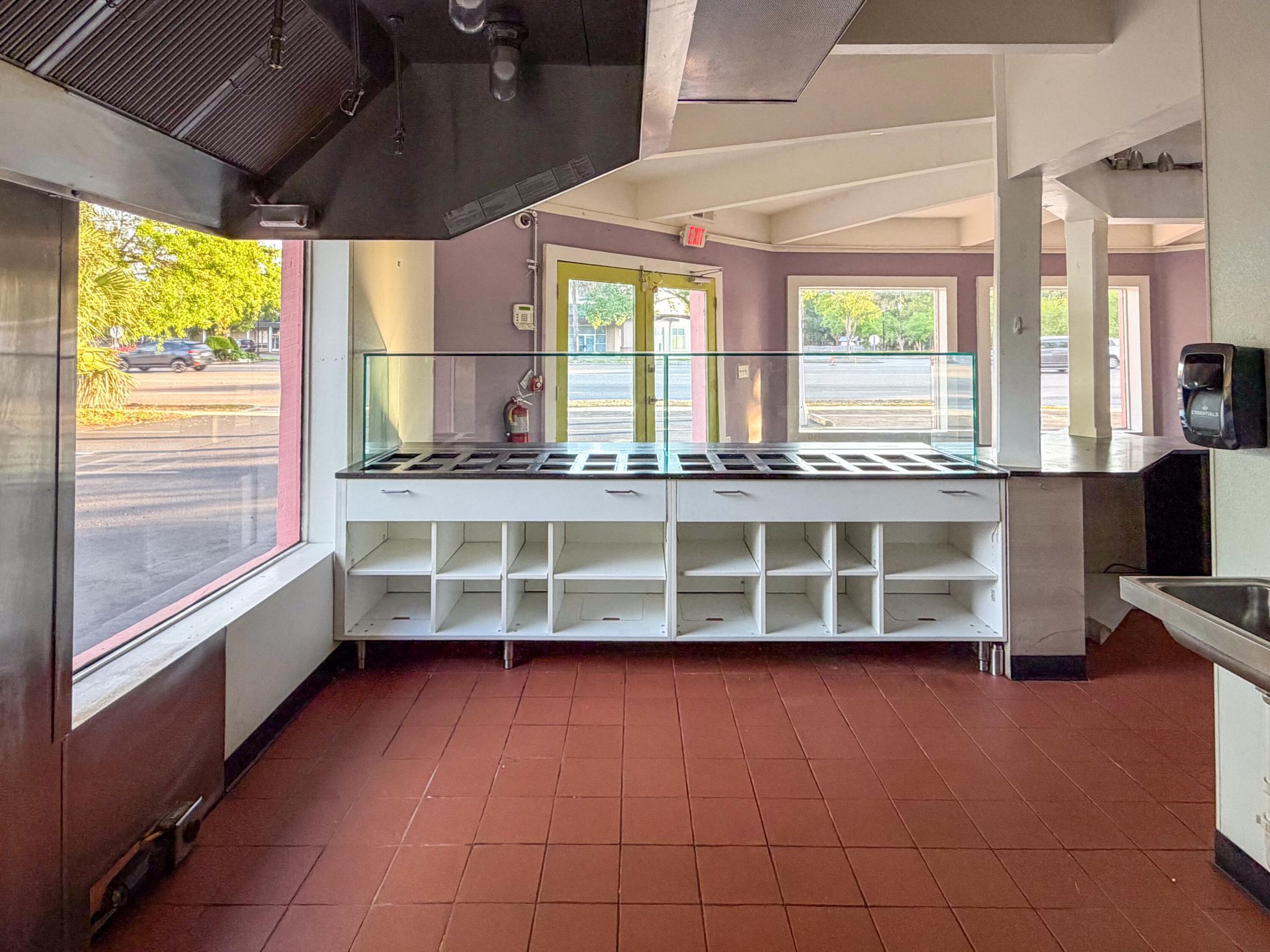 1247 Ben Sawyer Boulevard Photo 8