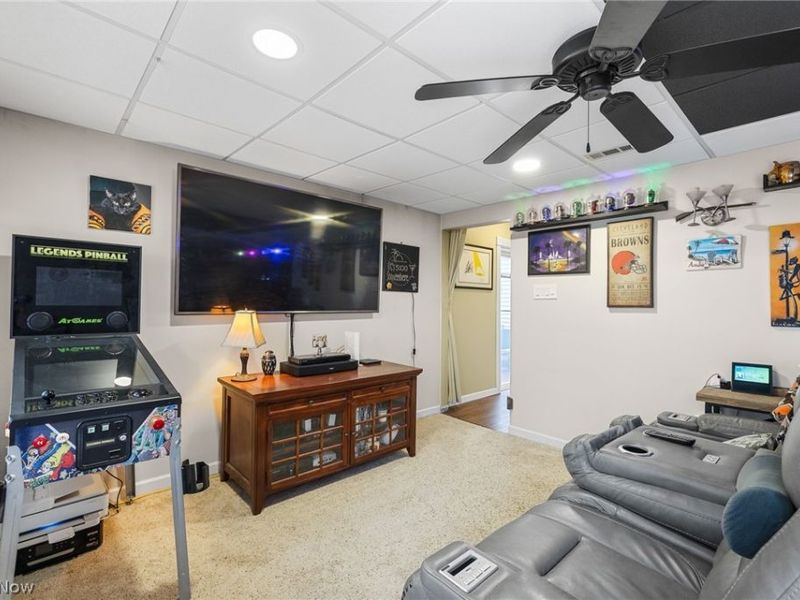 547 Cove Beach Avenue, Sheffield Lake, OH 44054 Photo 22