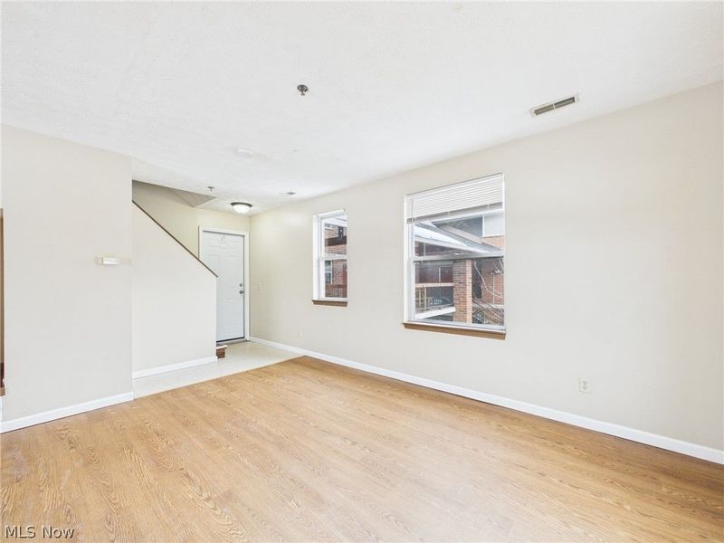 409 Brown Street, Akron, OH 44311 Photo 19