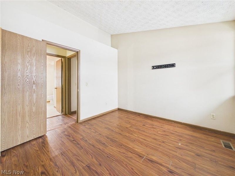 409 Brown Street, Akron, OH 44311 Photo 24