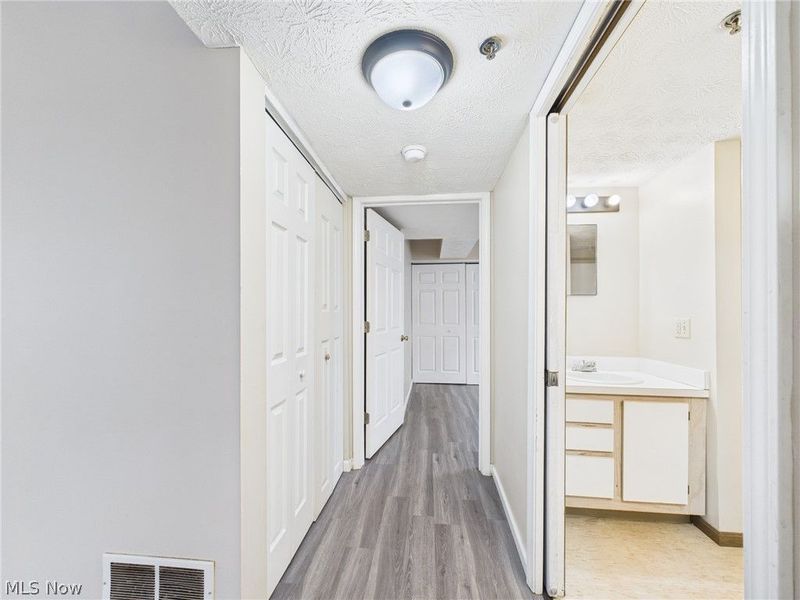 409 Brown Street, Akron, OH 44311 Photo 34