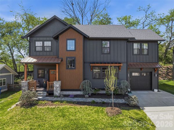 55 Acona Lane, Asheville, NC 28803