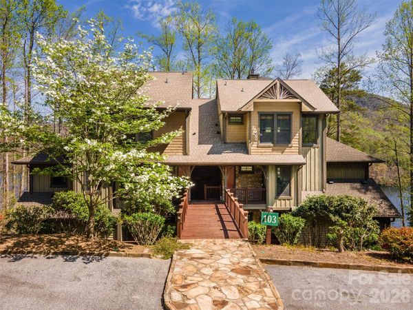 103 Southshore Drive, Unit B4, Tuckasegee, NC 28783