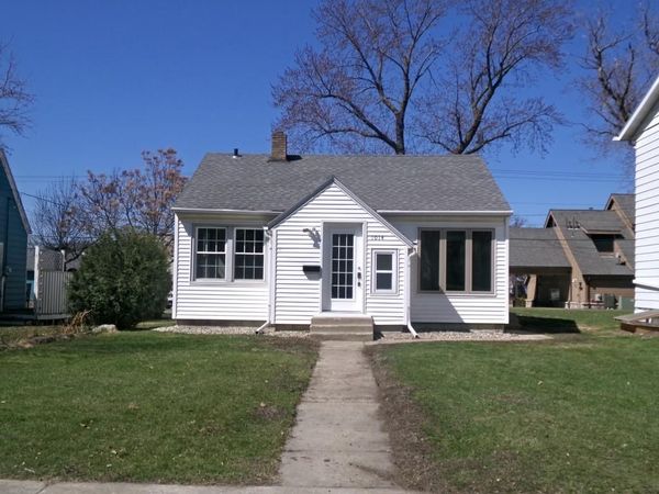 1014 Hawthorne Street, Alexandria, MN 56308