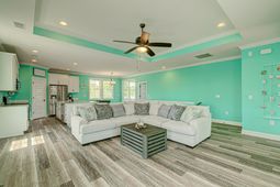 156 Lake Pointe Dr. photo 4