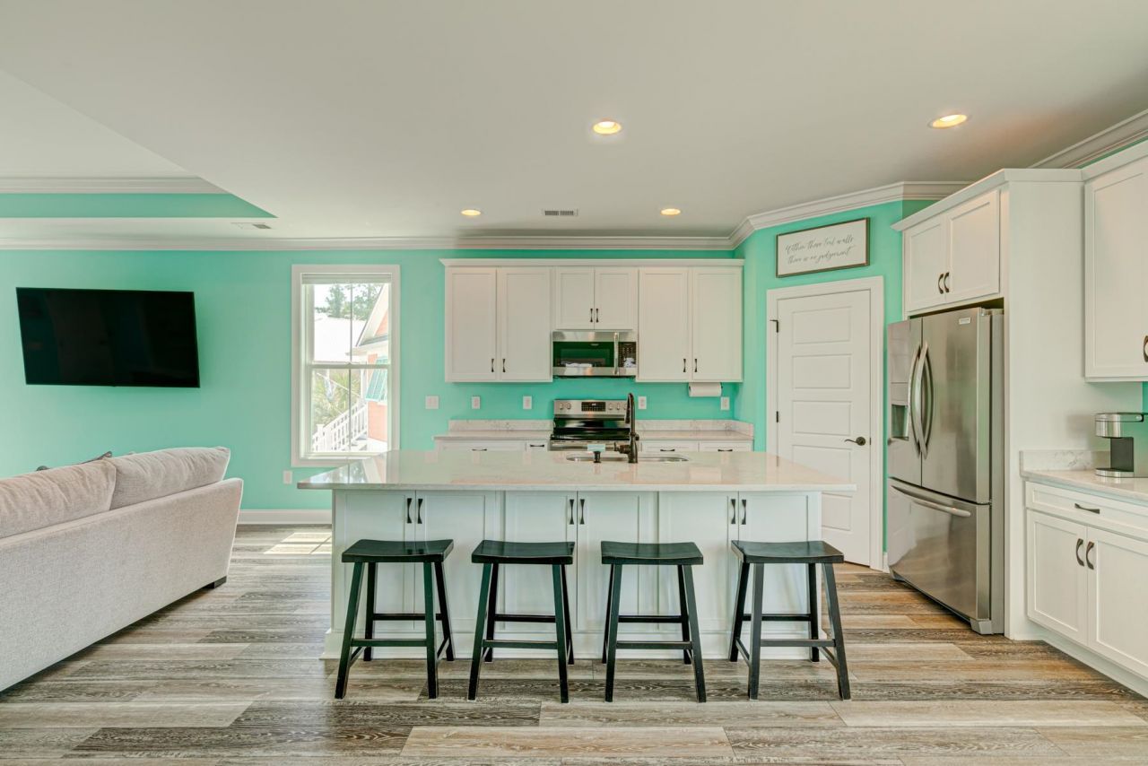 156 Lake Pointe Dr. Photo 6