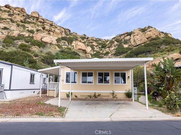 24303 Woolsey Canyon, Unit 92, Canoga Park, CA 91304