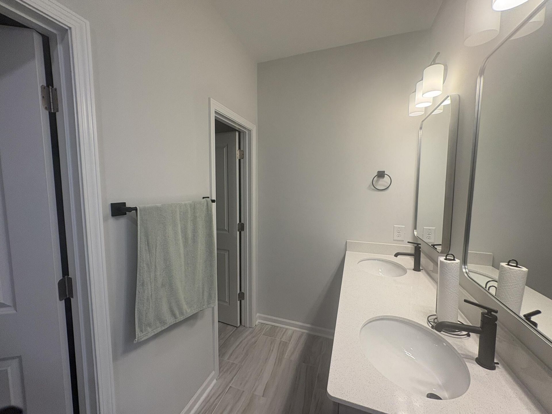 506 Green Fern Drive Photo 11