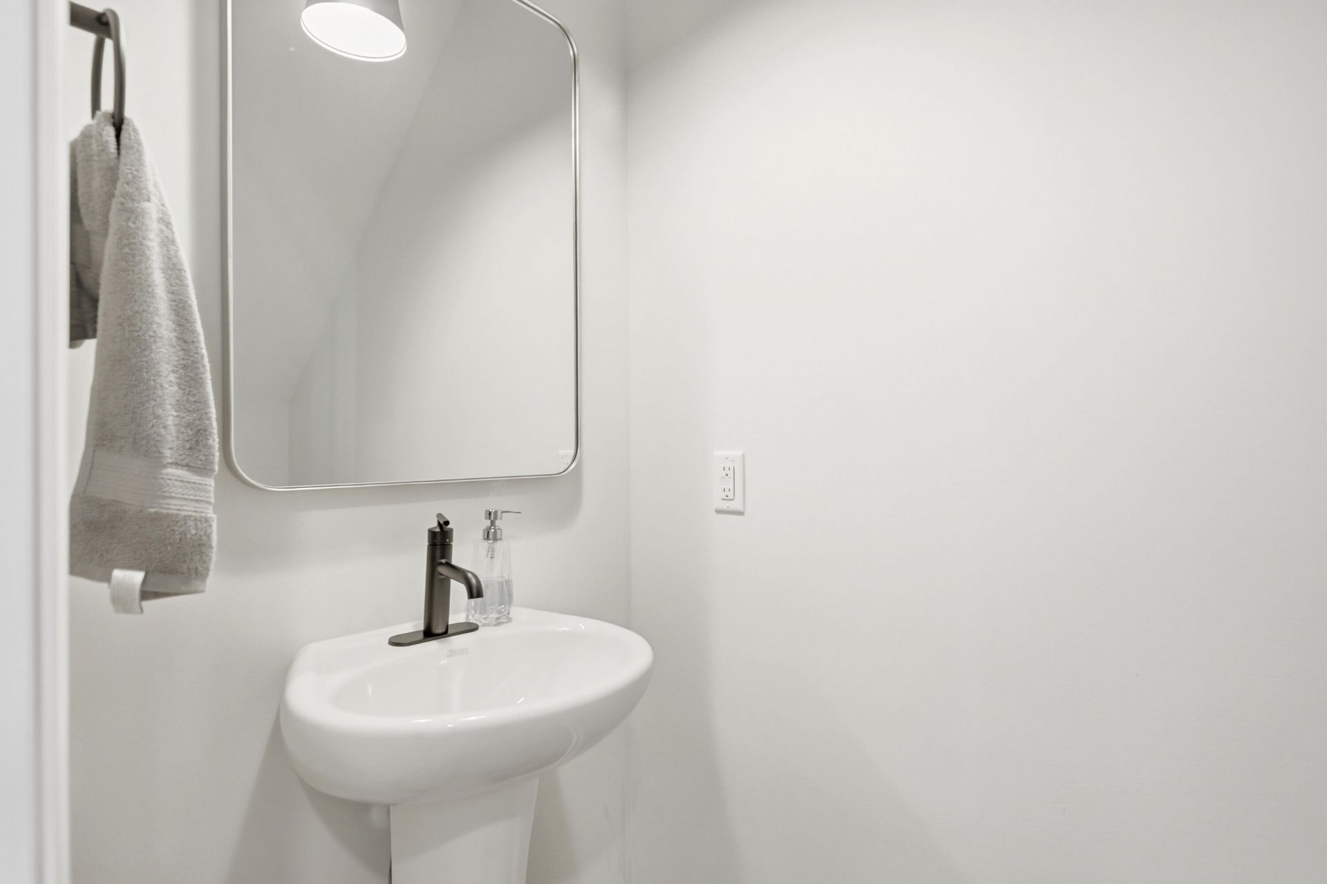 506 Green Fern Drive Photo 14