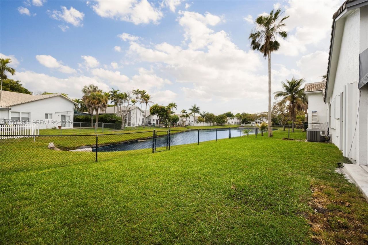 3506 NW 79th Way, Davie, FL 33024 Photo