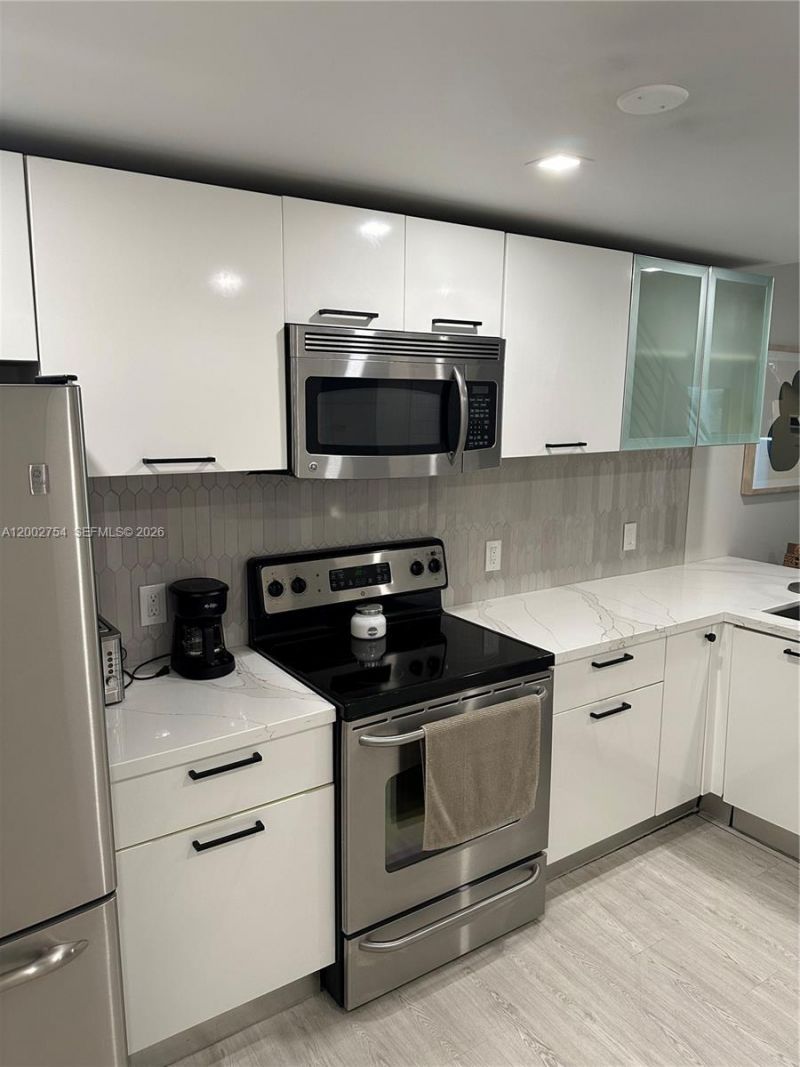 3339 Virginia St, Unit 127, Miami, FL 33133 Photo