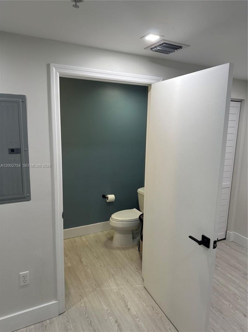 3339 Virginia St, Unit 127, Miami, FL 33133 Photo