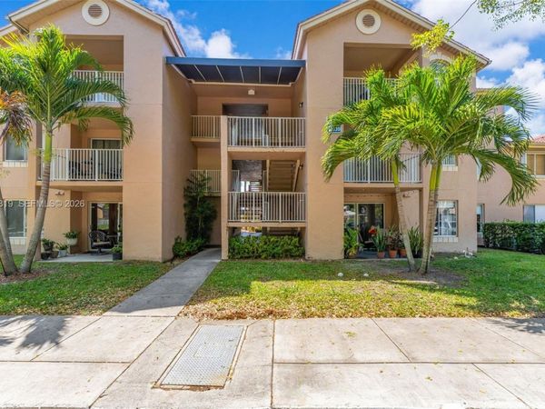 10630 SW 157th Ct, Unit 106, Miami, FL 33196