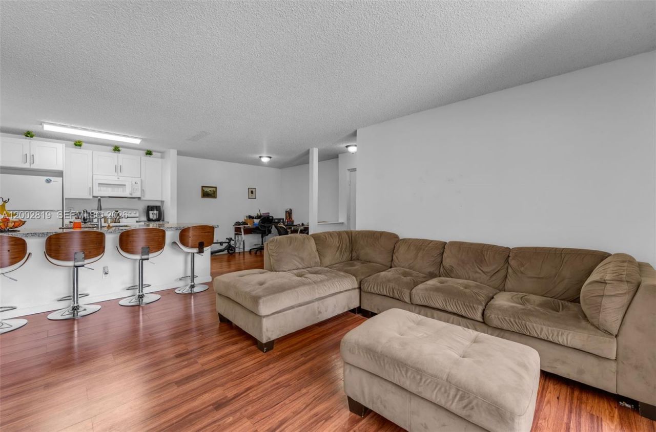 10630 SW 157th Ct, Unit 106, Miami, FL 33196 Photo