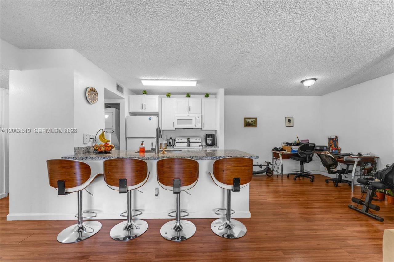 10630 SW 157th Ct, Unit 106, Miami, FL 33196 Photo