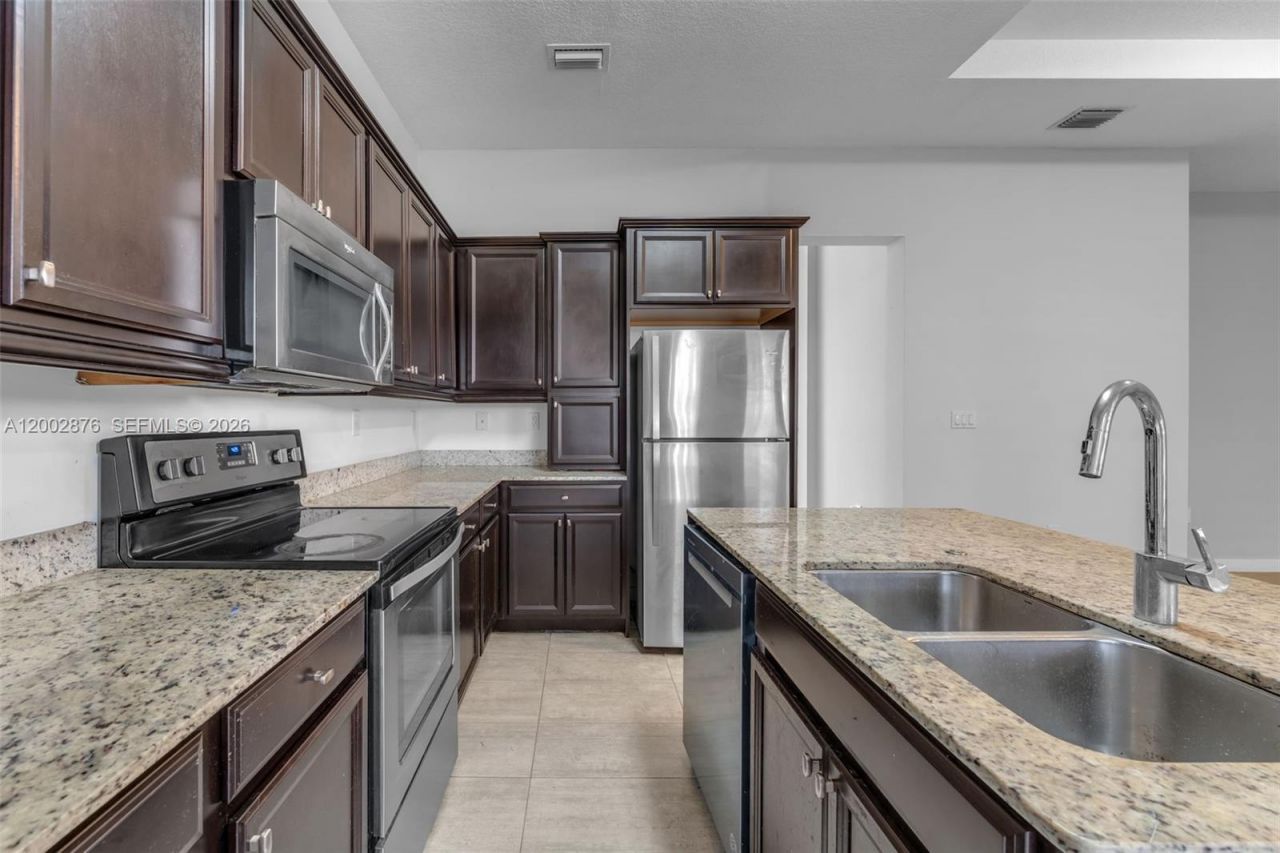 17624 SW 149th Pl, Miami, FL 33187 Photo