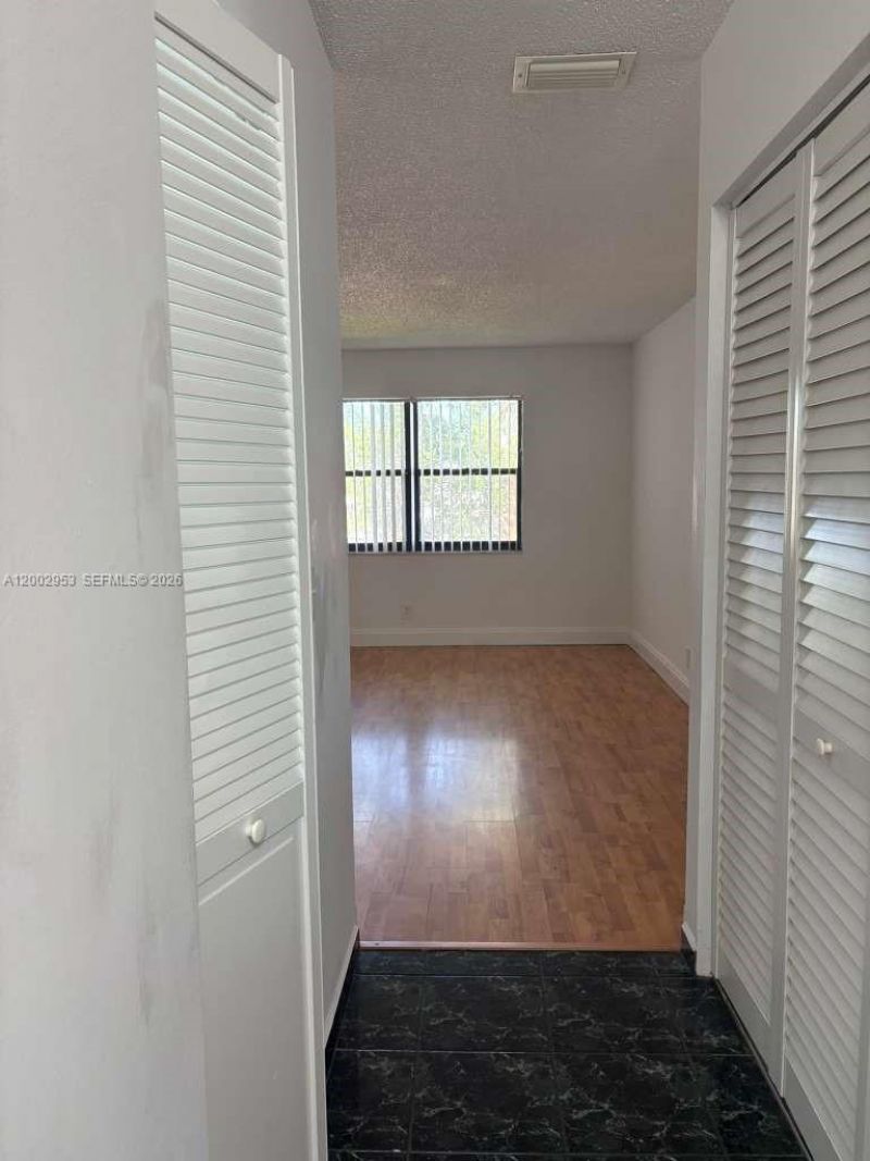 5937 Forest Hill Blvd, Unit 204, West Palm Beach, FL 33415 Photo