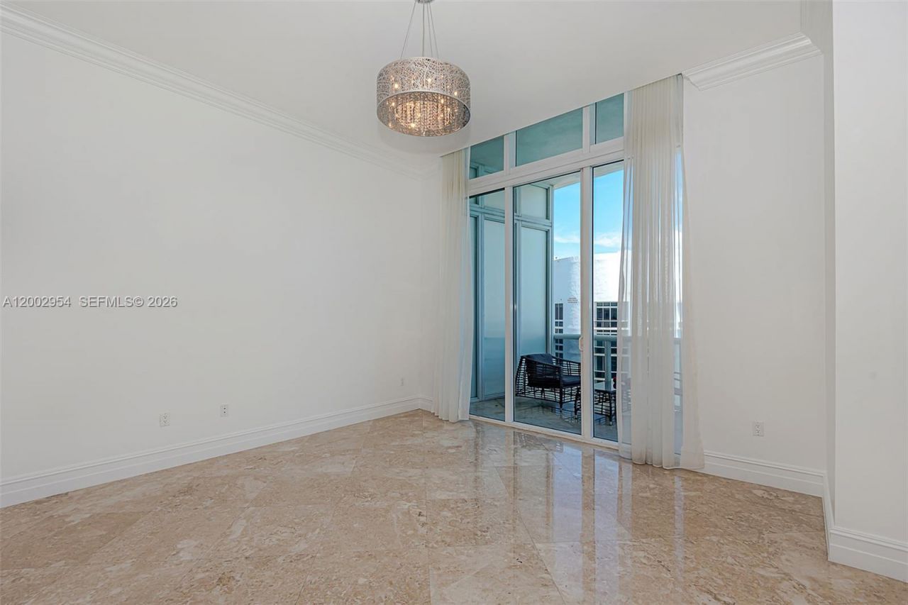 15901 Collins Ave, Unit 4302, Sunny Isles Beach, FL 33160 Photo