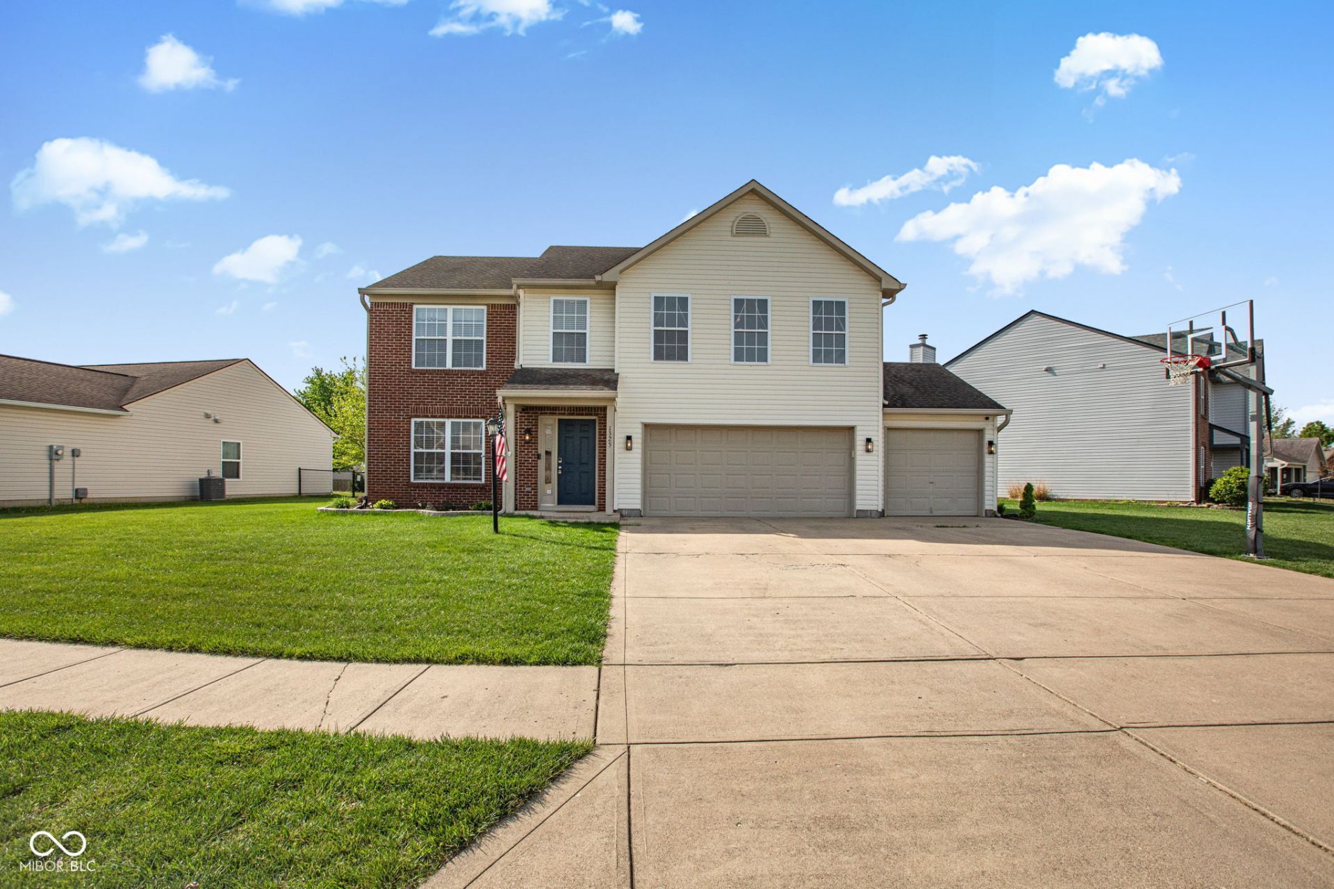 1325 Pamela Drive, Franklin, IN 46131 Main Photo