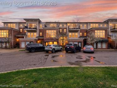 306 Legato Drive, Walled Lake, MI 48390