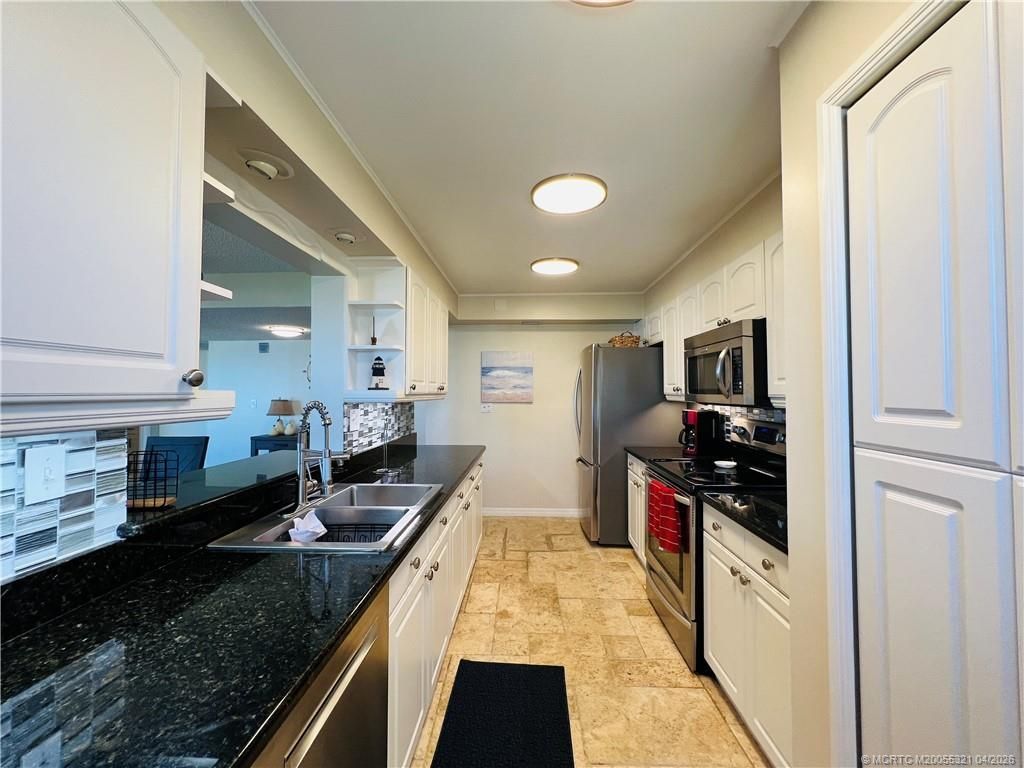 10044 S Ocean Drive, Unit 702, Jensen Beach, FL 34957 Photo