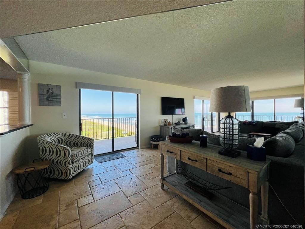 10044 S Ocean Drive, Unit 702, Jensen Beach, FL 34957 Photo