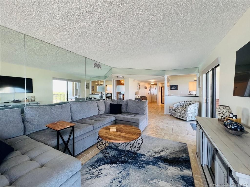 10044 S Ocean Drive, Unit 702, Jensen Beach, FL 34957 Photo