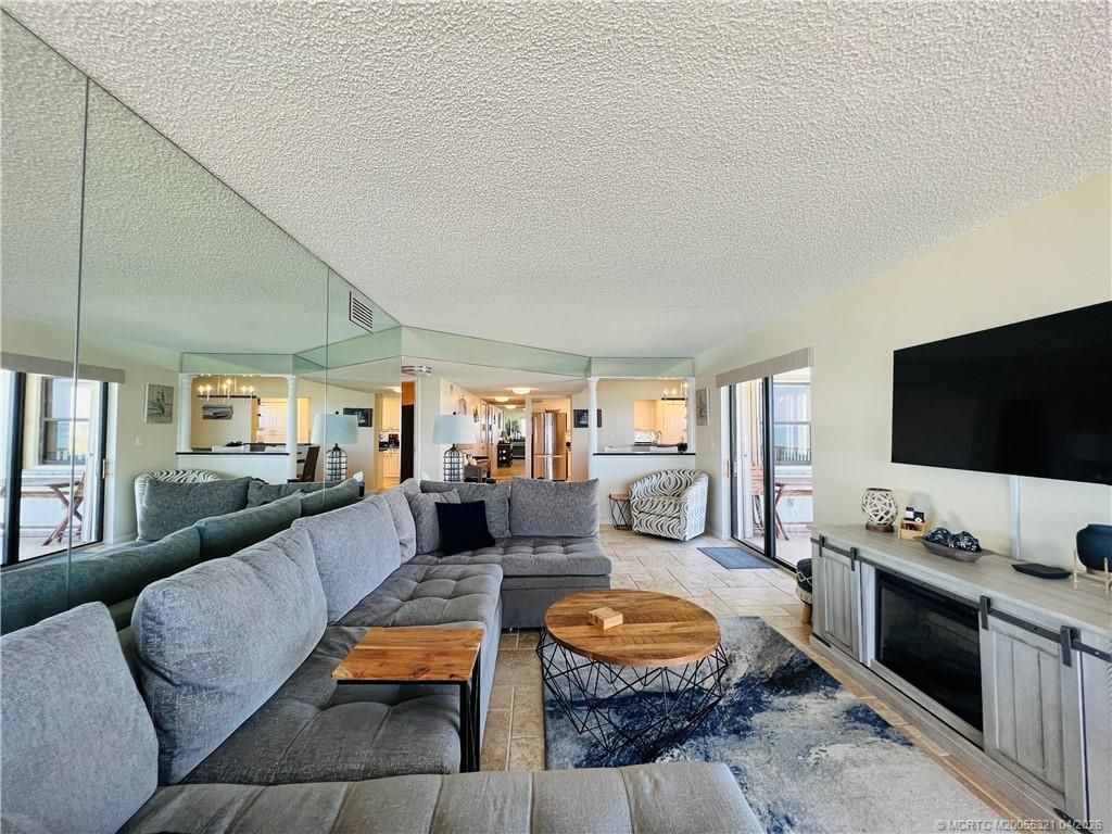 10044 S Ocean Drive, Unit 702, Jensen Beach, FL 34957 Photo