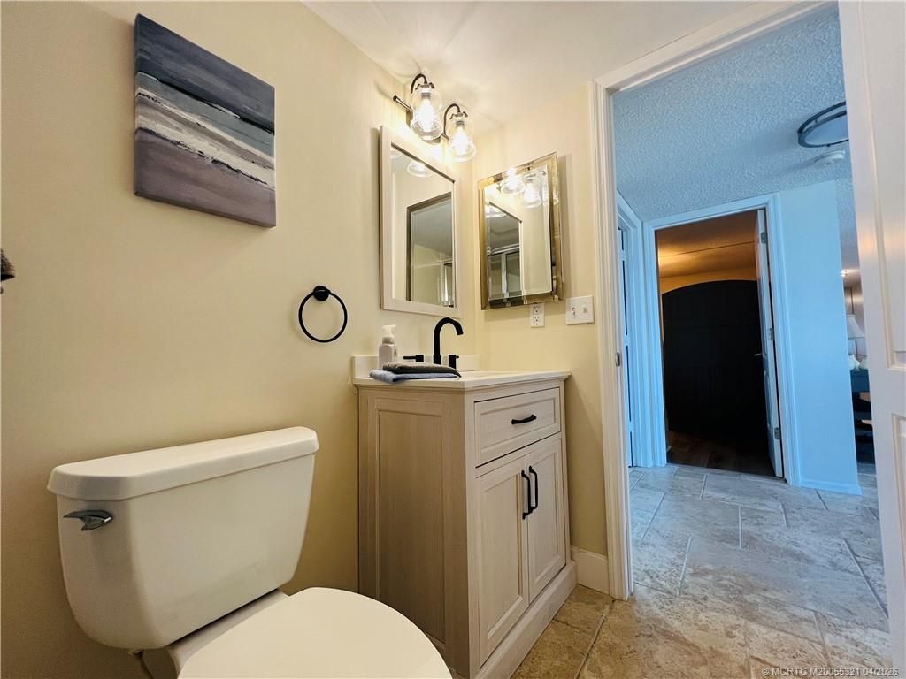 10044 S Ocean Drive, Unit 702, Jensen Beach, FL 34957 Photo