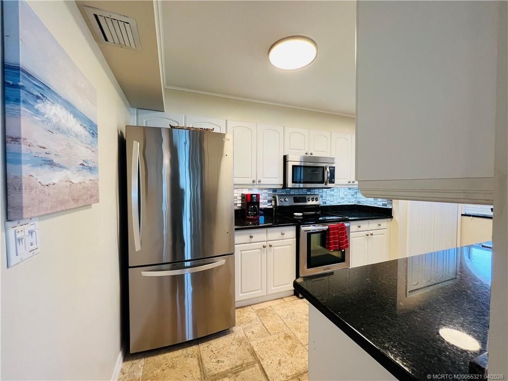 10044 S Ocean Drive, Unit 702, Jensen Beach, FL 34957 Photo