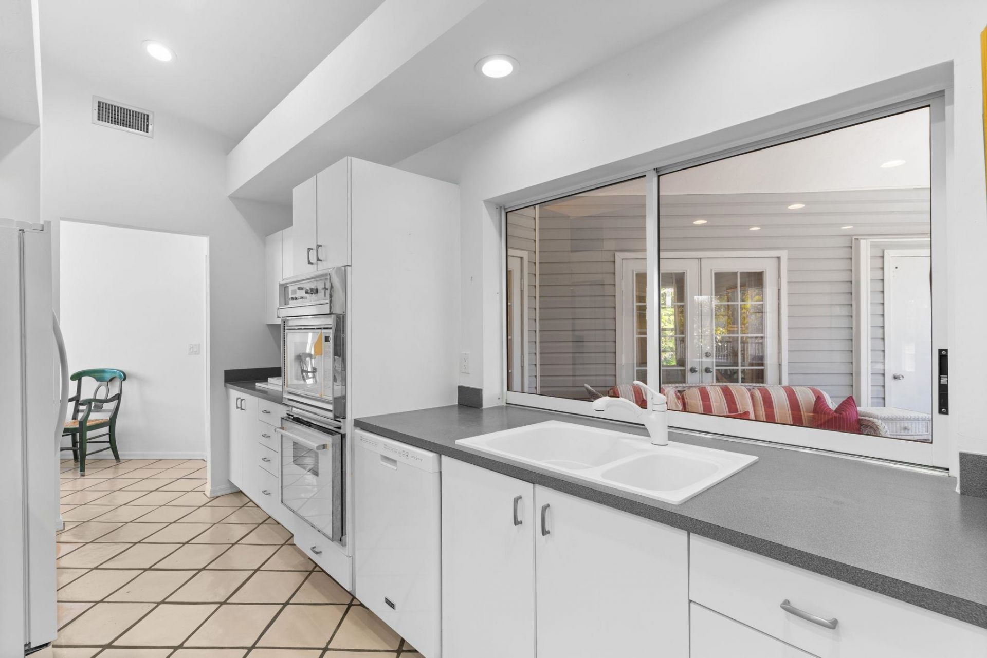 480 Las Tiendas Ln, Sanibel, FL 33957 Photo