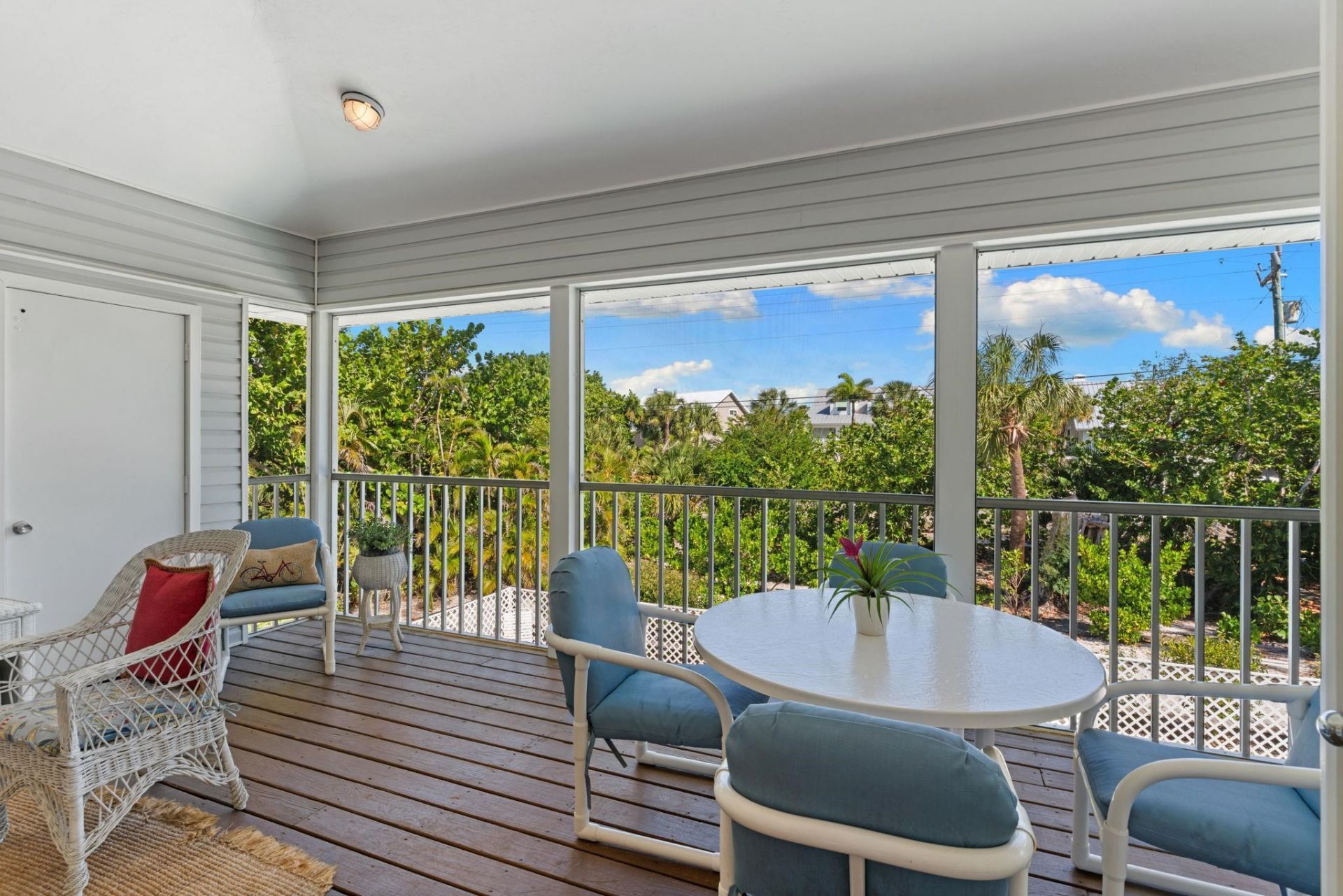 480 Las Tiendas Ln, Sanibel, FL 33957 Photo