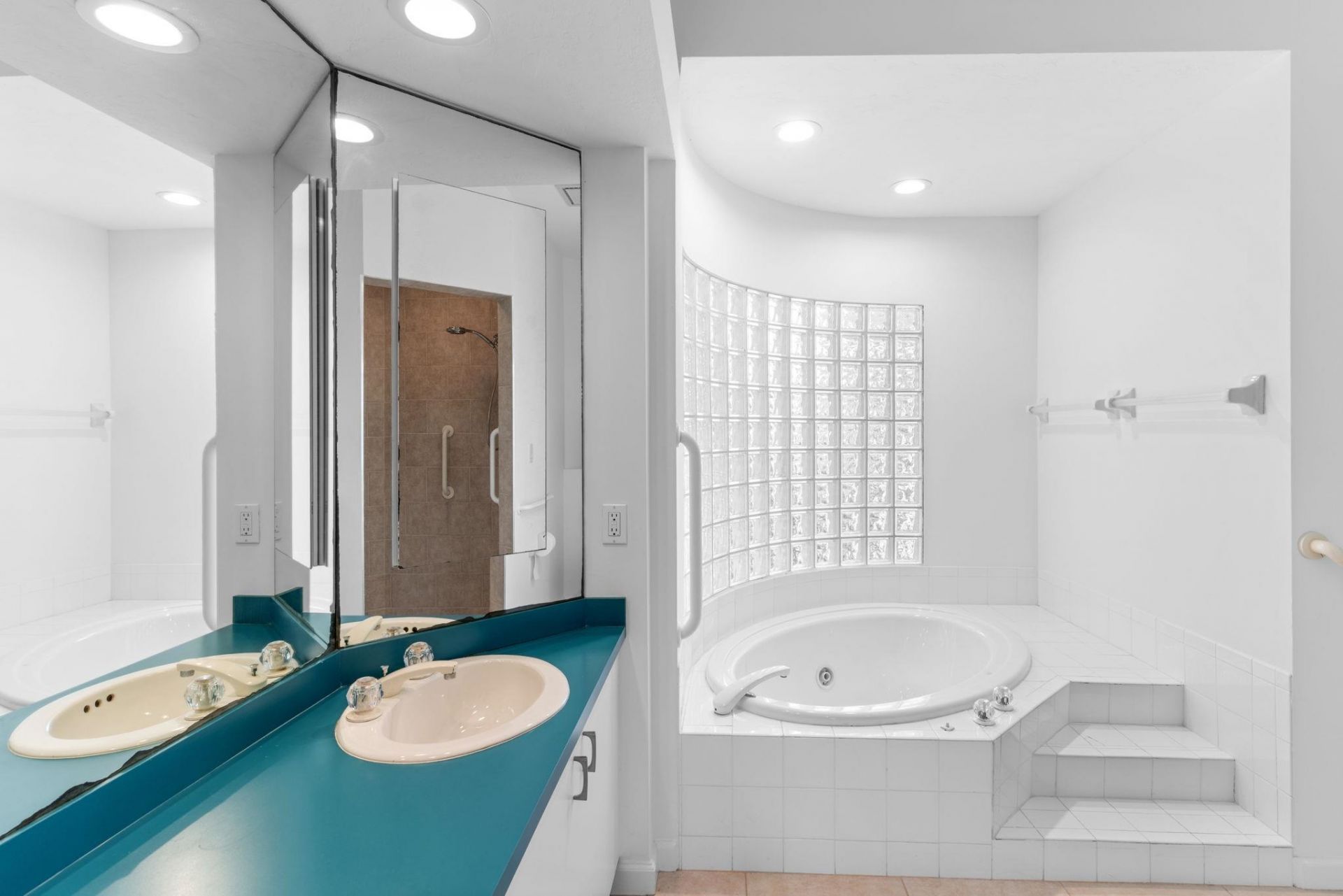 480 Las Tiendas Ln, Sanibel, FL 33957 Photo