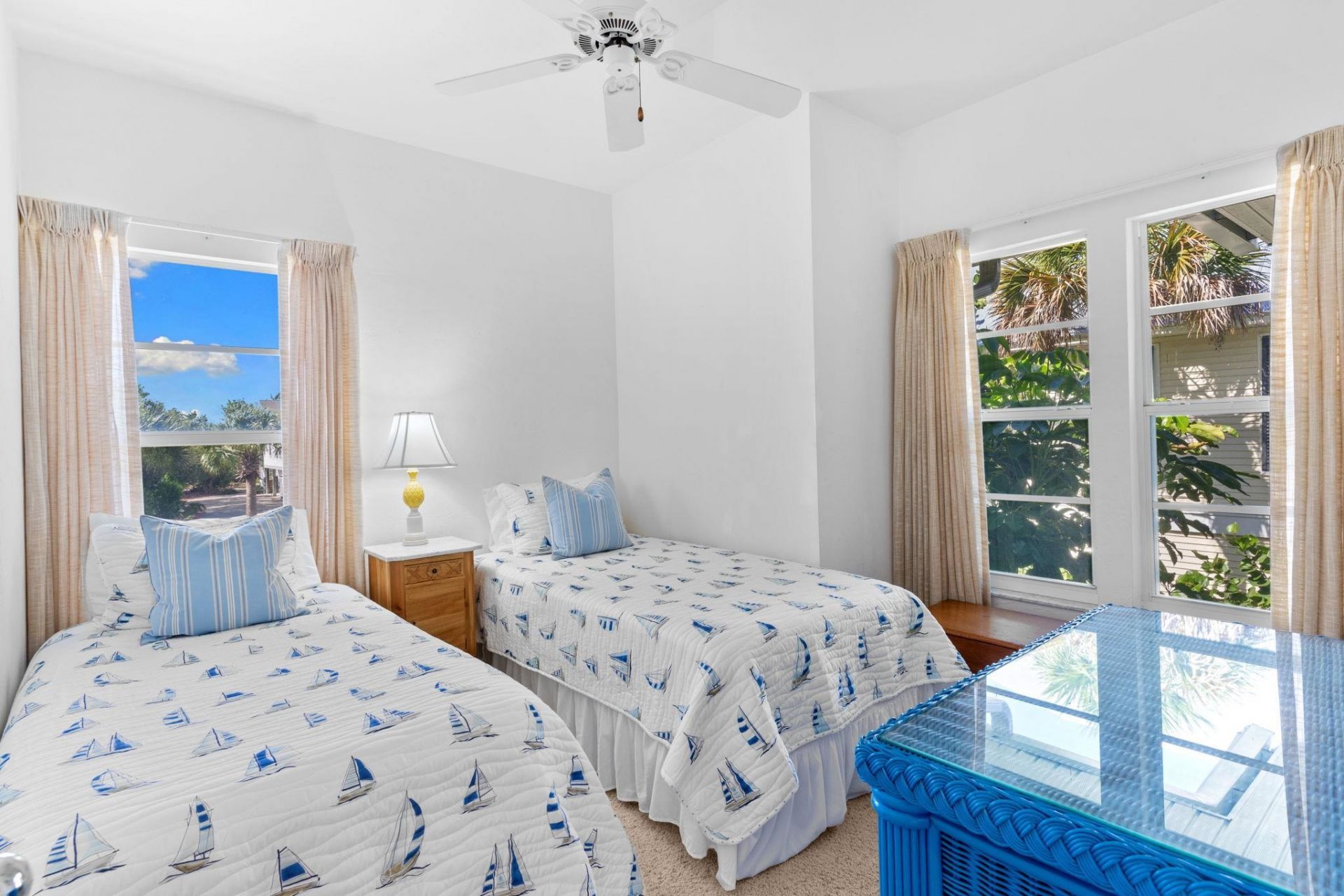 480 Las Tiendas Ln, Sanibel, FL 33957 Photo