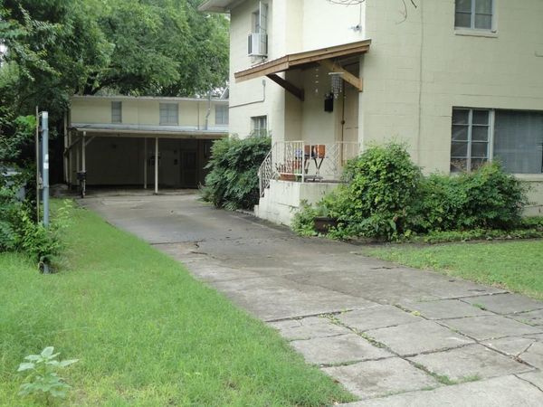 3205 Grooms ST, Unit D, Austin, TX 78705