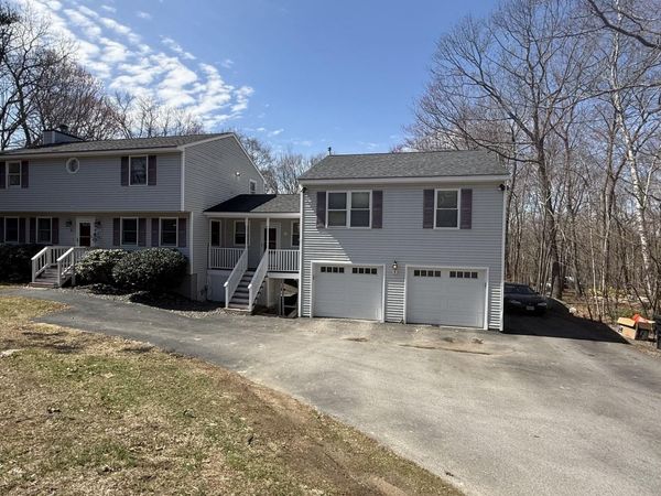 14 Garvin Road, Derry, NH 03038