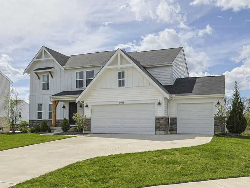 6955 Briarcliff Court, Hamilton Twp, OH 45039 Photo 2