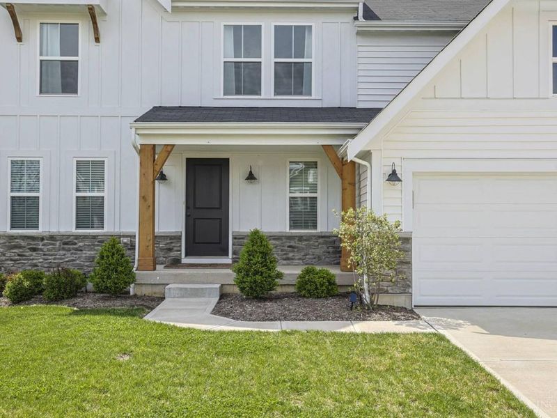 6955 Briarcliff Court, Hamilton Twp, OH 45039 Photo 3