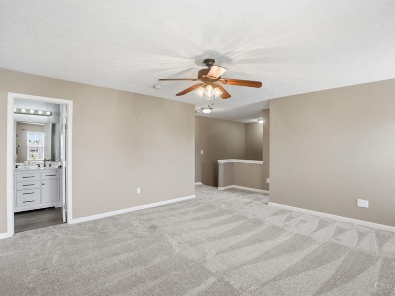 413 Hennepin Drive, Hamilton Twp, OH 45039 Photo 16