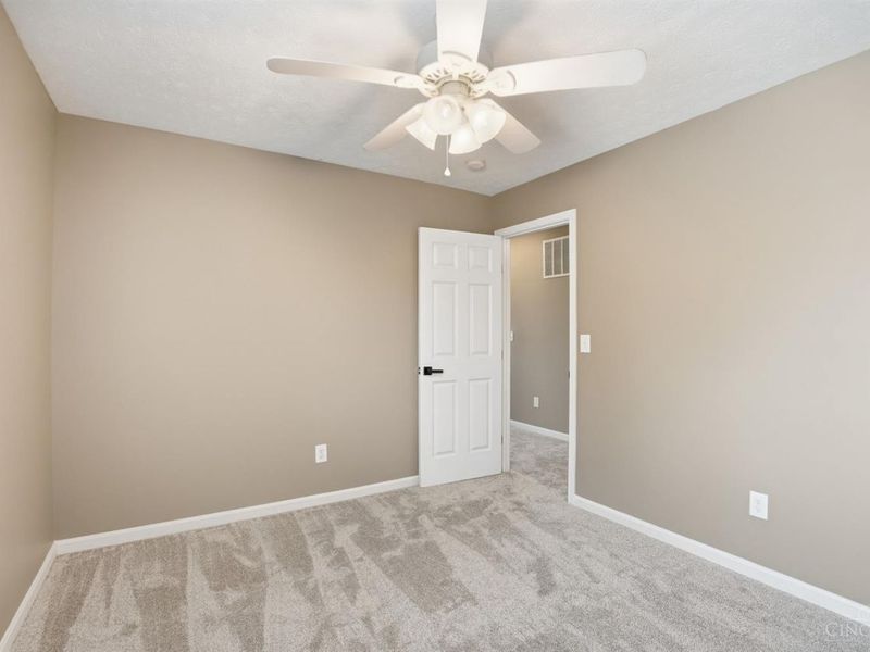 413 Hennepin Drive, Hamilton Twp, OH 45039 Photo 29