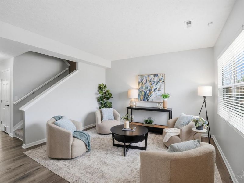 413 Hennepin Drive, Hamilton Twp, OH 45039 Photo 4