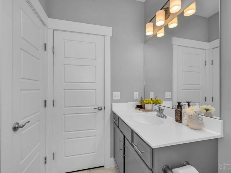 6090 Northlake Court, Liberty Township, OH 45011 Photo 12