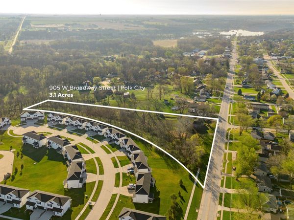 905 W Broadway Street, Polk City, IA 50226